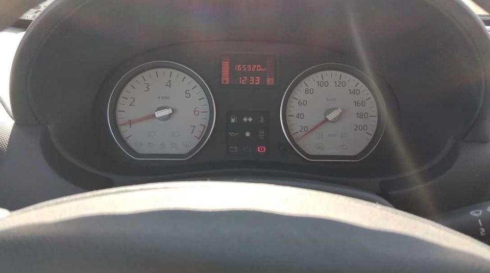 Dacia Sandero 1.2 75CV – Gasolina + GPL – 5 portas – Cinzento – €4.700