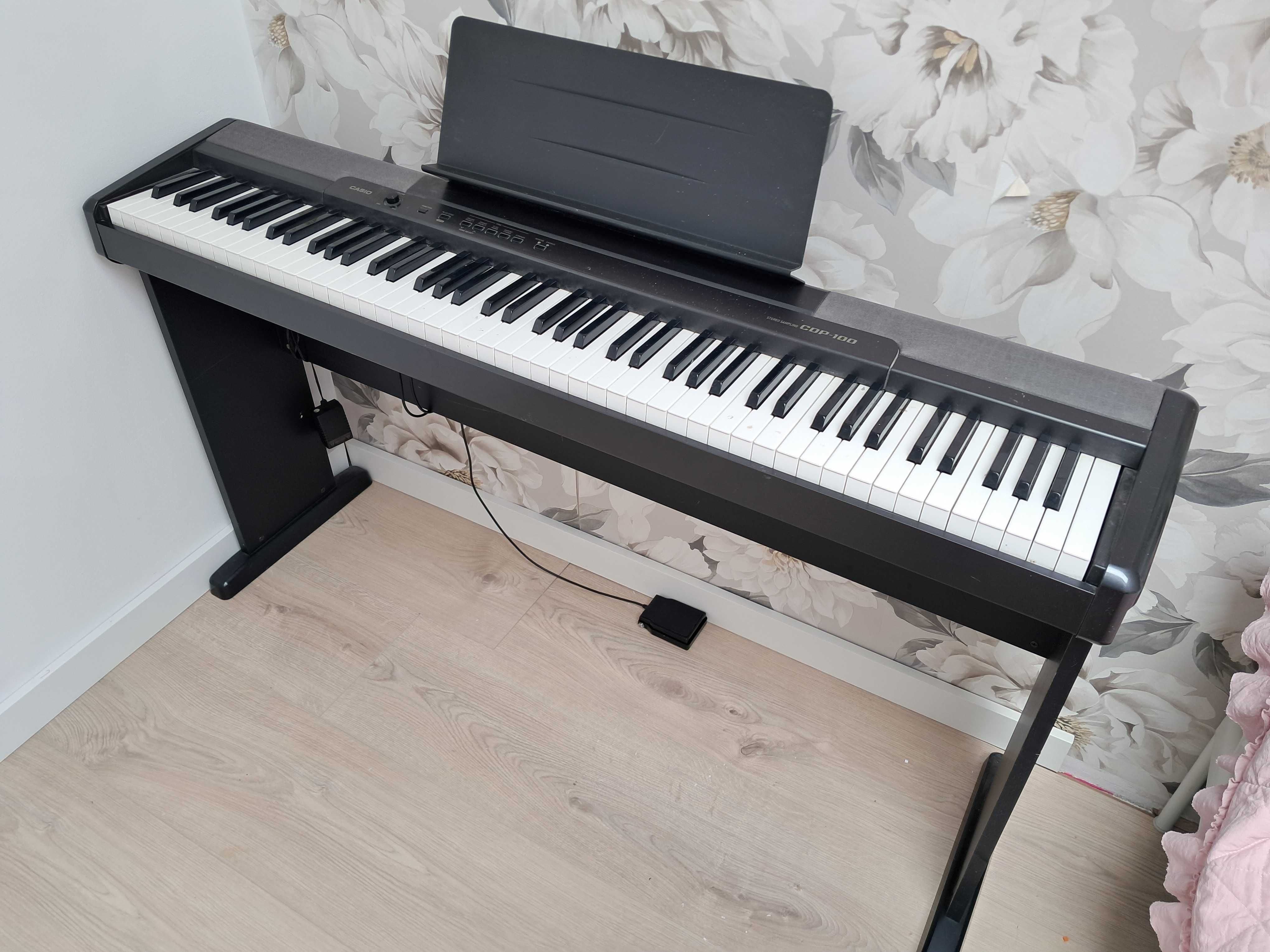 Pianino Casio CDP 100