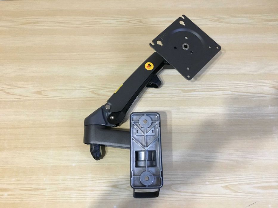 Настенный кронштейн держатель монитора NB F150 17-35” 2024 поворотный