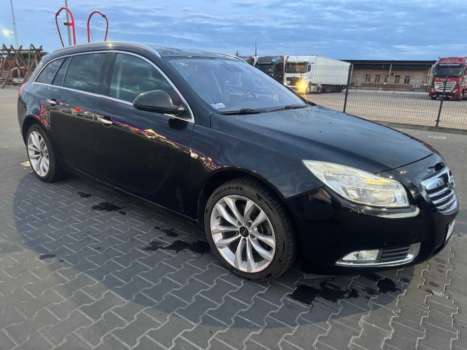 Opel Insignia A 2.0 CDTI 2011