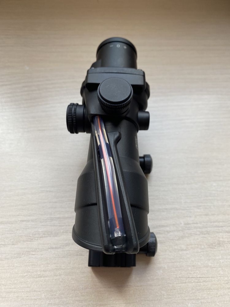 Каліматорний приціл Trijicon ACOG 4x32