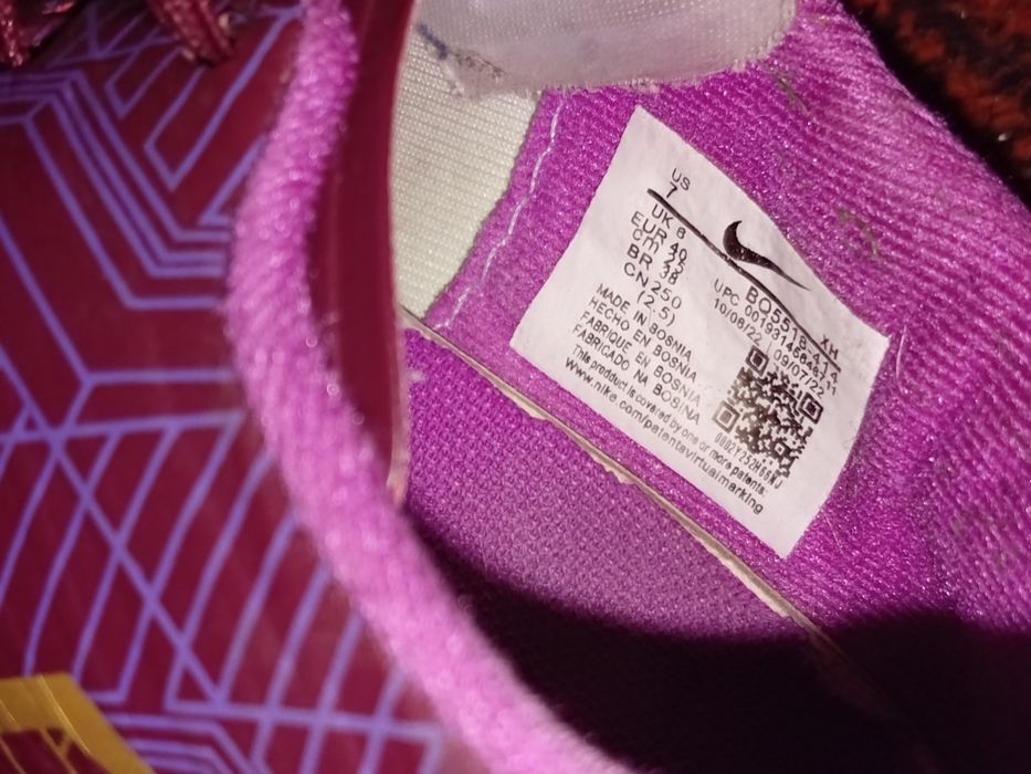 Сороконіжки nike air zoom mercurial tf