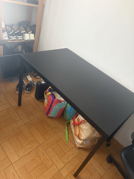 Mesa De Cozinha IKEA ( Bom Estado )