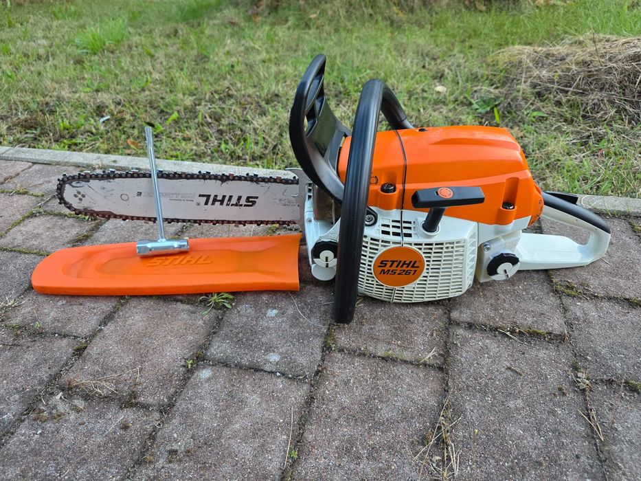 STIHL MS 261/C pilarka spalinowa o mocy 4,1km stan BDB