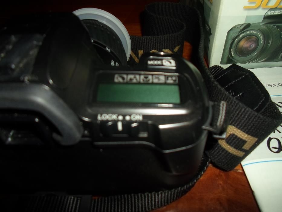 Minolta DYNAX 303si