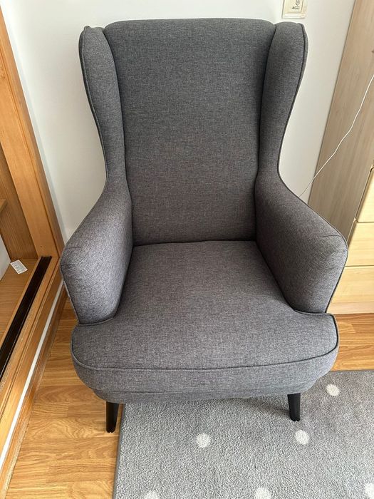 Poltrona decorativa cor cinzenta Wendy, como nova da Conforama, cinzen