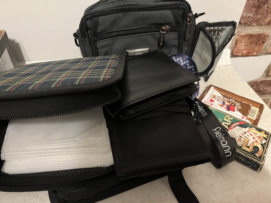 Etui na plyty klucze saszetka karty portfel