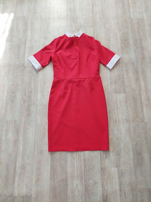 Платье новое 48 размер