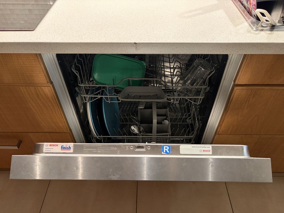 Zmywarka Bosch 60 cm do zabudowy - działa ale nie grzeje