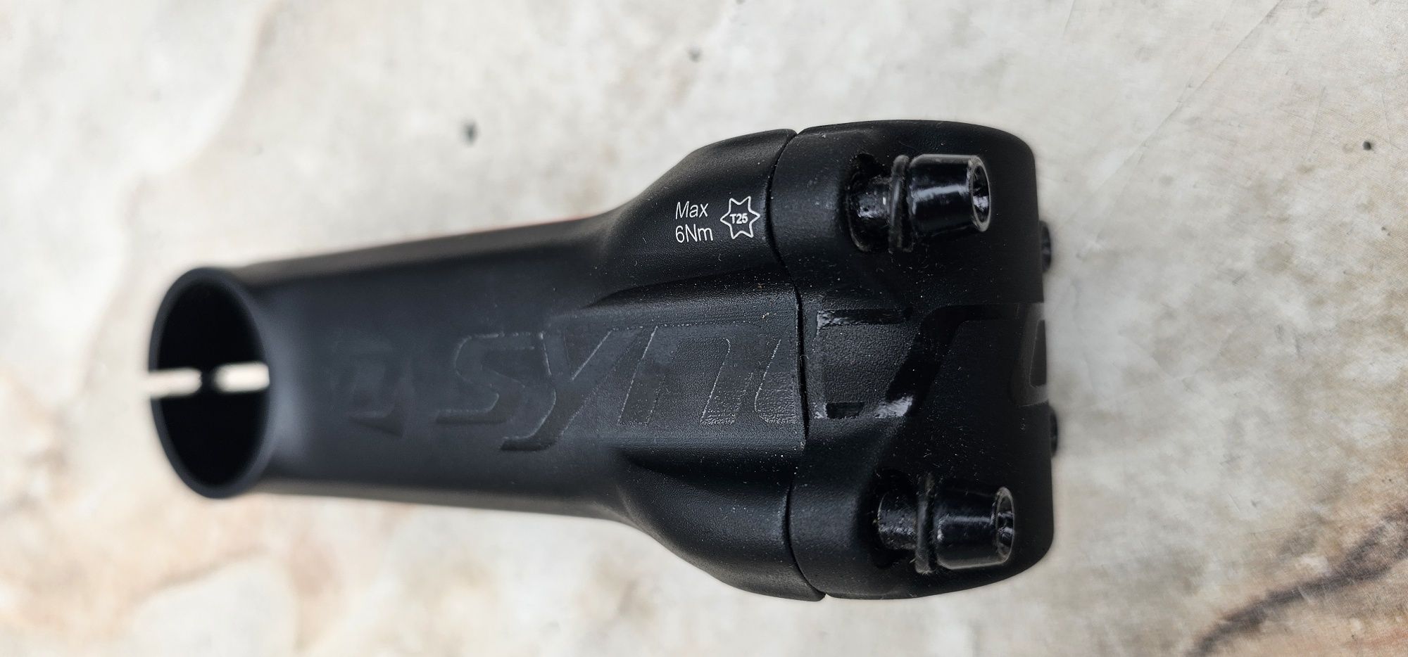 Mostek rowerowy Syncros XR 1,5 . 90mm.