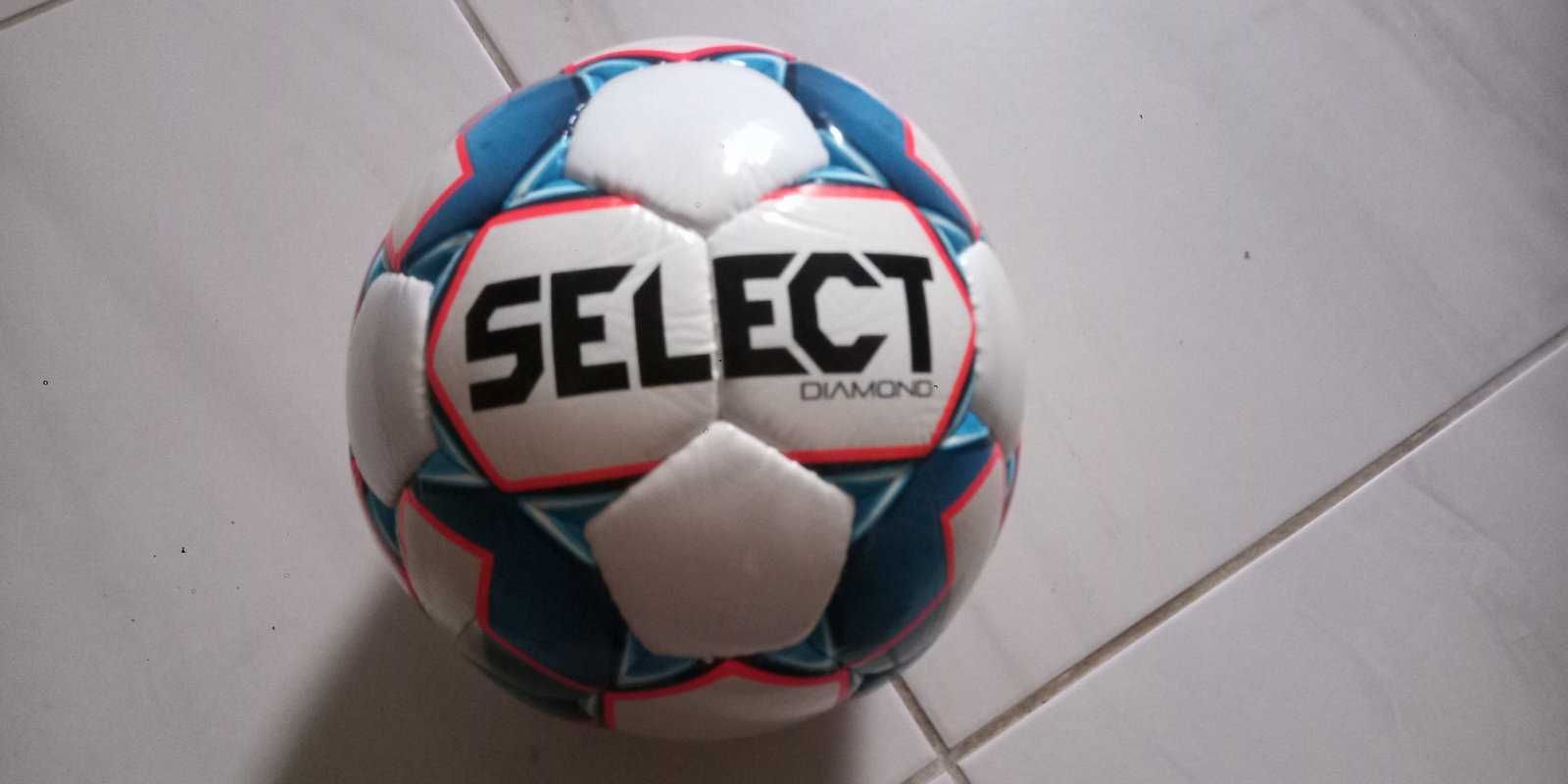 М'яч футбольний Select DIAMOND розмір 3