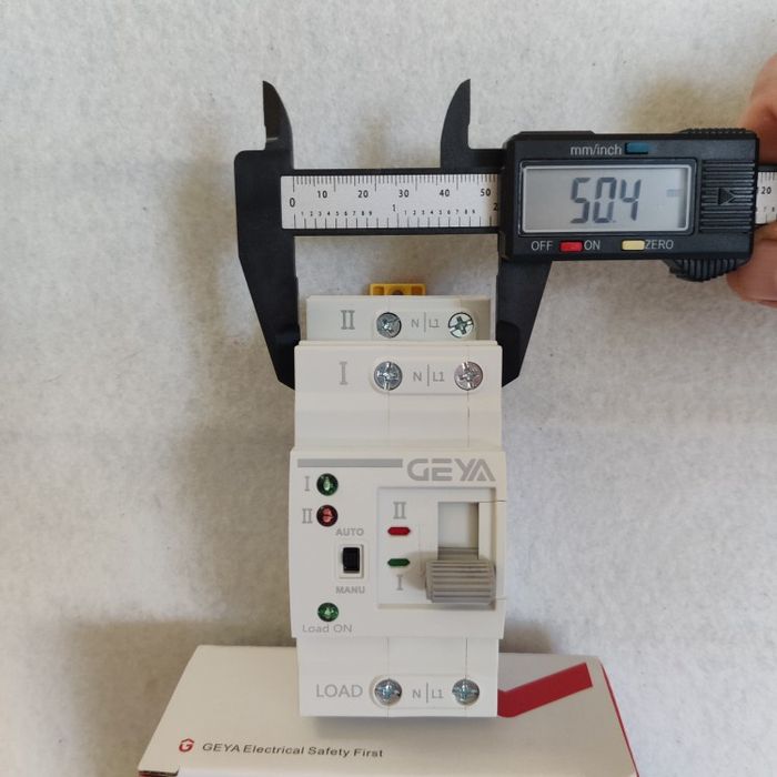 Автоматический переключатель напряжения