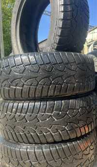 Шина зима 215/55 R 16 800 грн за 1 шт ,є комплект 4 шт