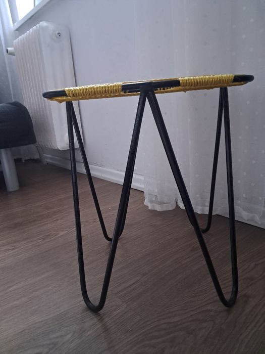 Taboret Wołkowskiego, stołek, kwietnik PRL