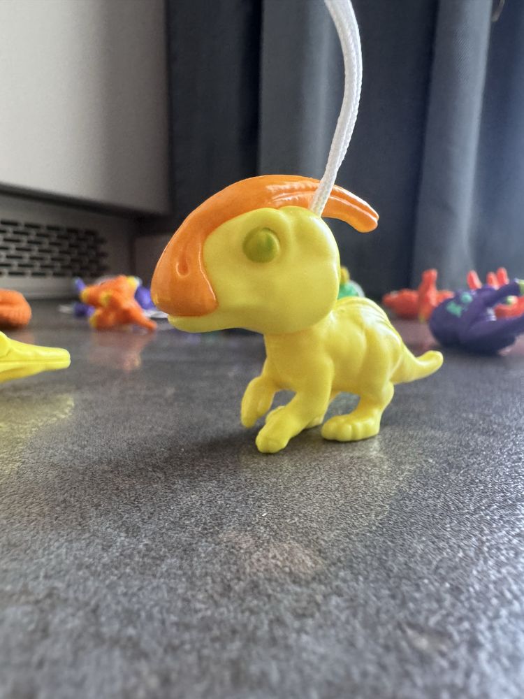 Dinozaur Parasaurus żółty VQ284 Jurassic World figurka zabawka Kinder