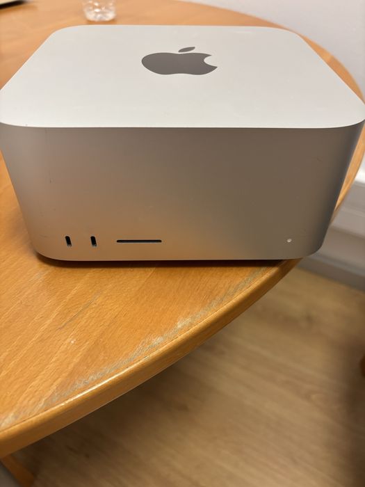 Mac studio M1 Ultra 20c 48c gpu 64gb ram 1tb hd