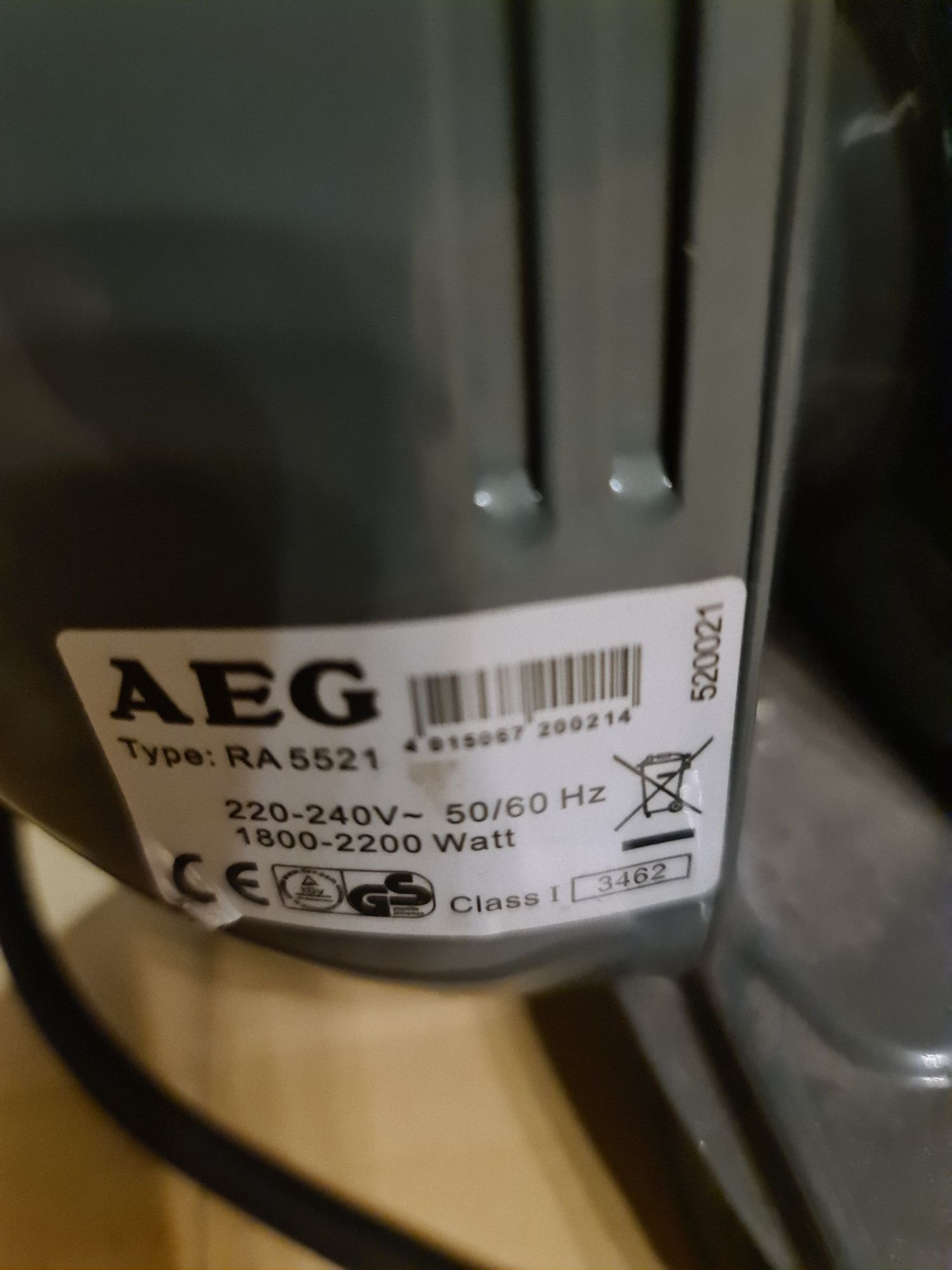 Grzejnik elektryczny olejowy AEG 8 żeberek radiator