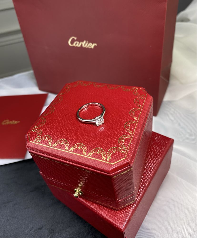 Каблучка з діамантом 0.7 ct GIA Cartier | кольцо бриллиант сертификат