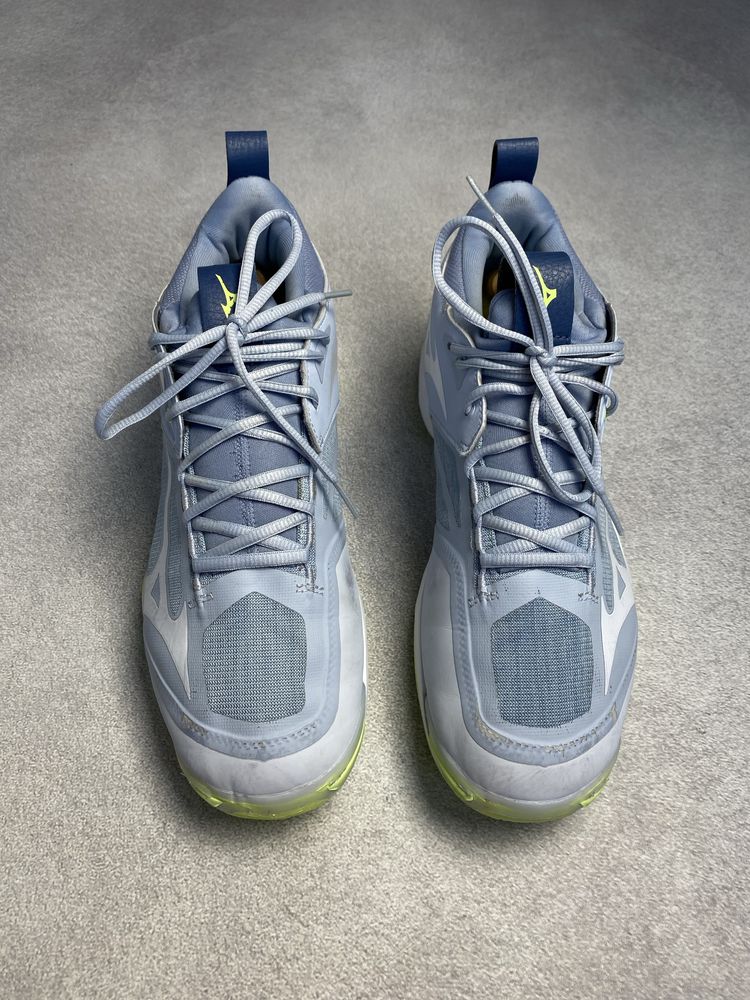 Mizuno wave Momentum 43розмір Lightning rider solar prophecy