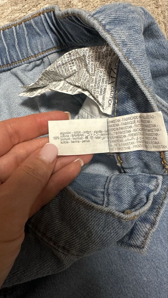 Джинси Zara Carrot Fit