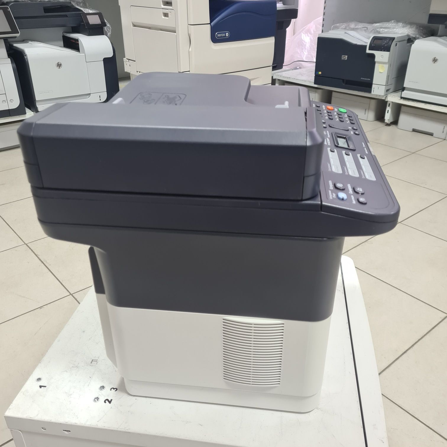 Kyocera FS-1025MFP. Лазерный принтер сканер копир