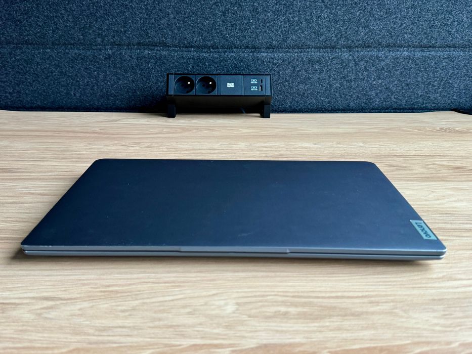 Lenovo IdeaPad 3 15ITL6 i3 / 8GB / 512GB SSD - do pracy i nauki