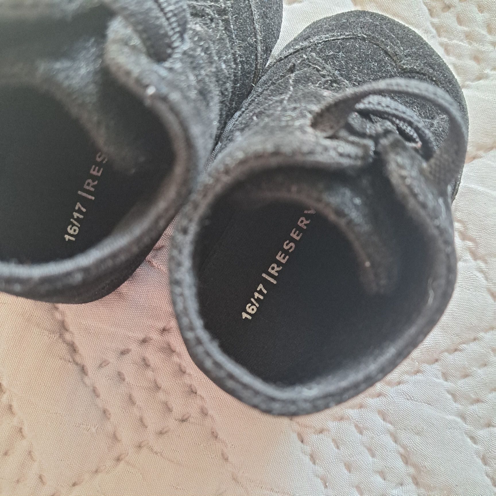 Buty niechodki Reserved 16/17