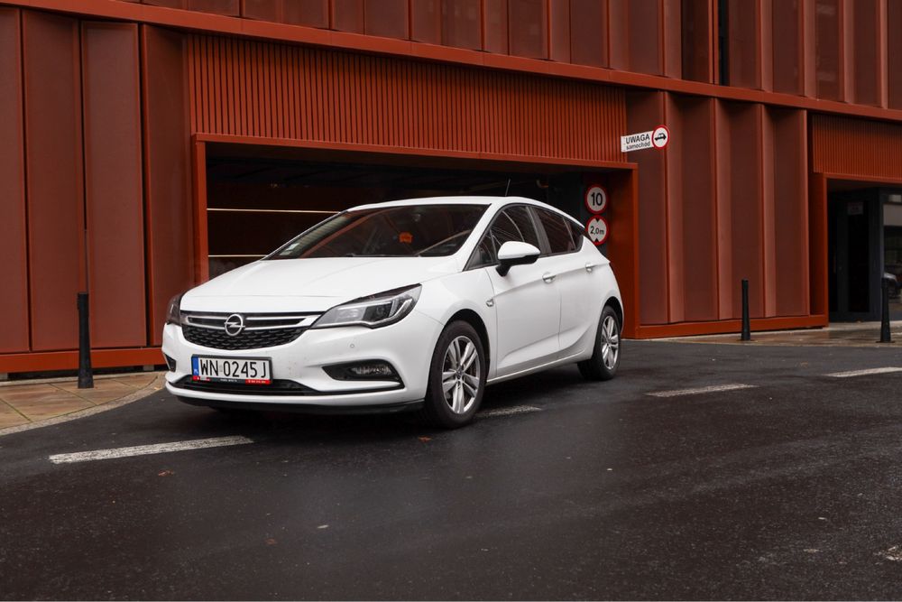 Sprzdaję jako osoba prywatna