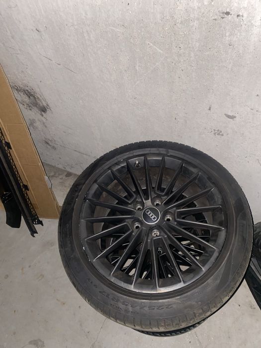 Jantes com pneus Audi R17