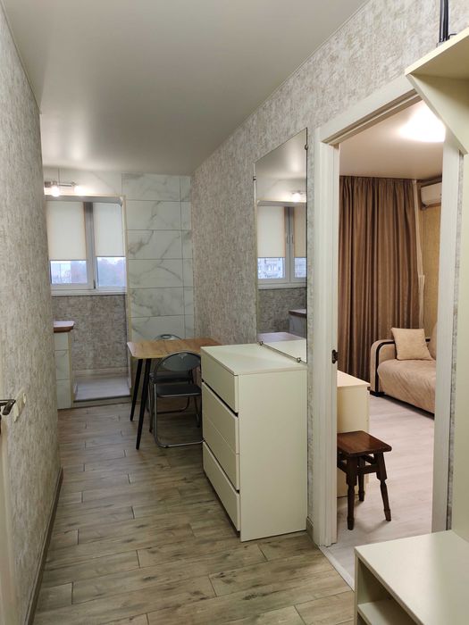 ХОЗЯИН Деміївська 39, біля М Голосіївська, 1к квартира без комісії