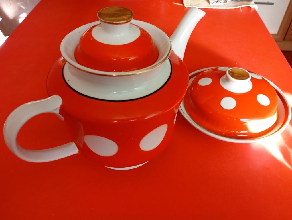 Чайник,(доливной)+масленка