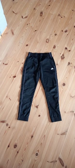 Spodnie dresowe Adidas czarne rozmiar 152