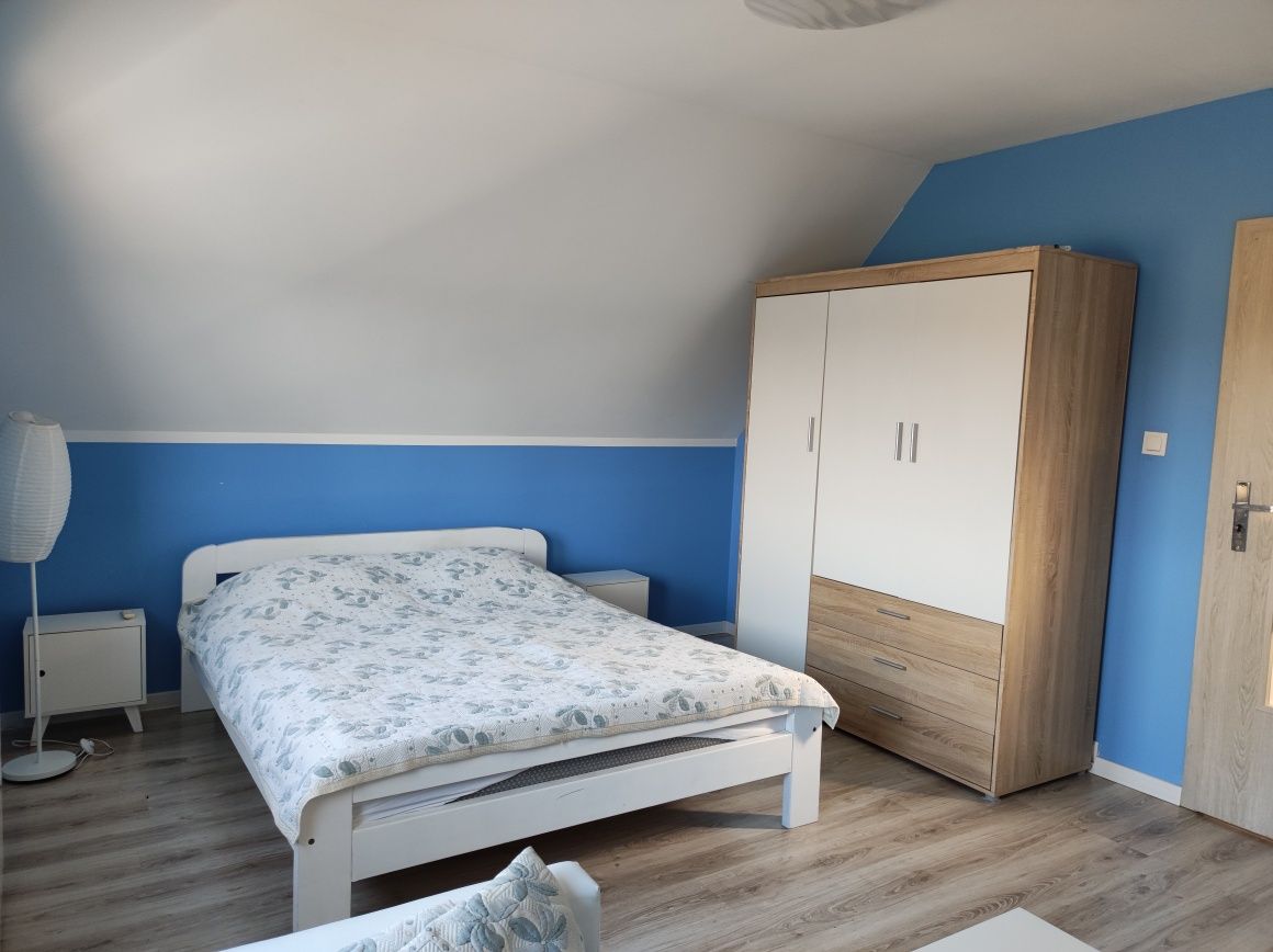 Domek nad jeziorem Narie na Mazurach całoroczny