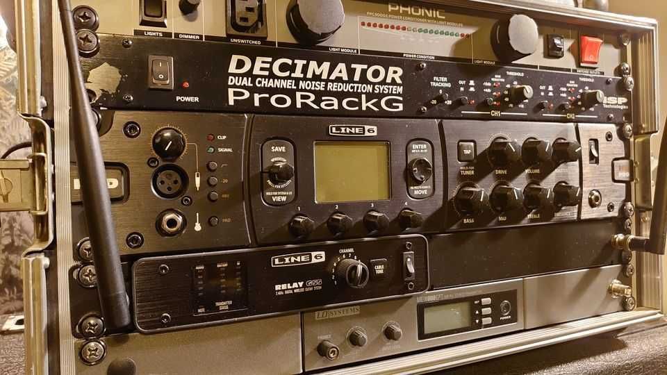 Line 6 POD HD PRO Rack ze sterownikiem FBV Express MKII