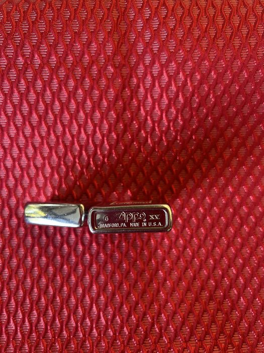 Zapalniczka Zippo srebna uzywana