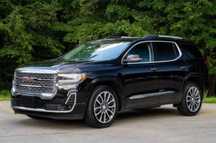 2020 GMC Acadia Denali