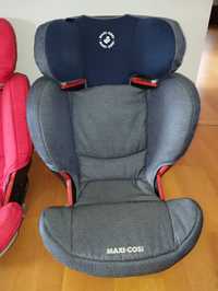 Maxi-cosi foteliki RadiFix Air Protect 15-36 kg