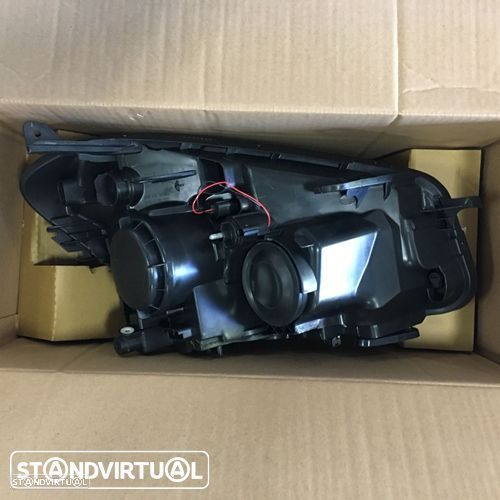 Farol Nissan Qashqai modelo: 2010 até 2014 novo