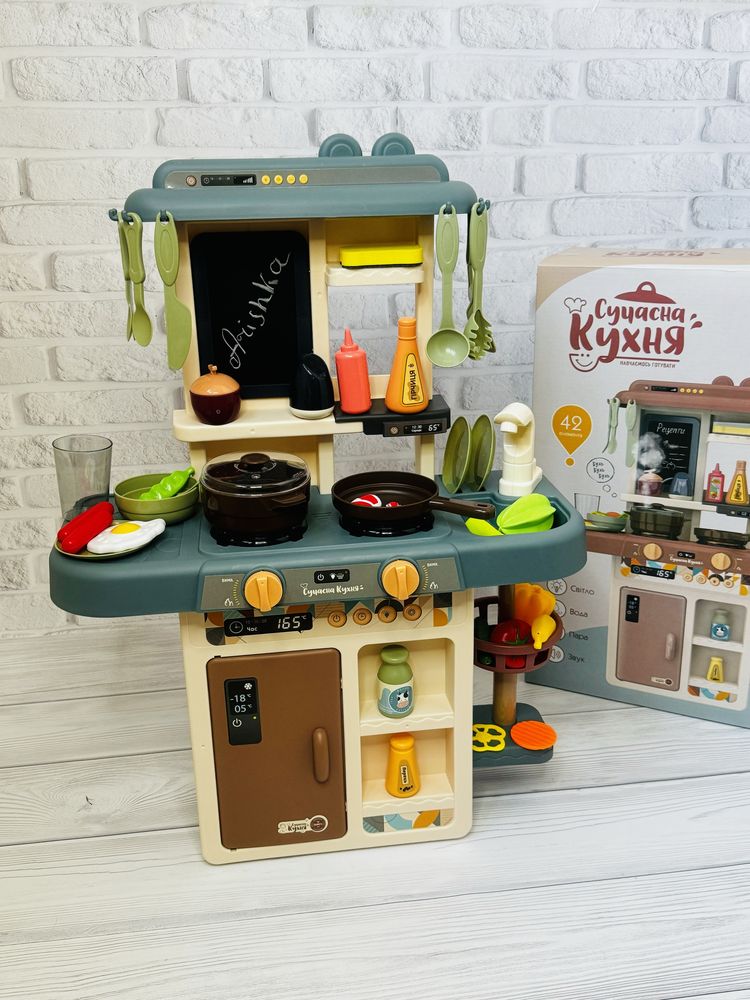 Детская игровая кухня Modern Kitchen с водой, и духовкой, 42 предметов
