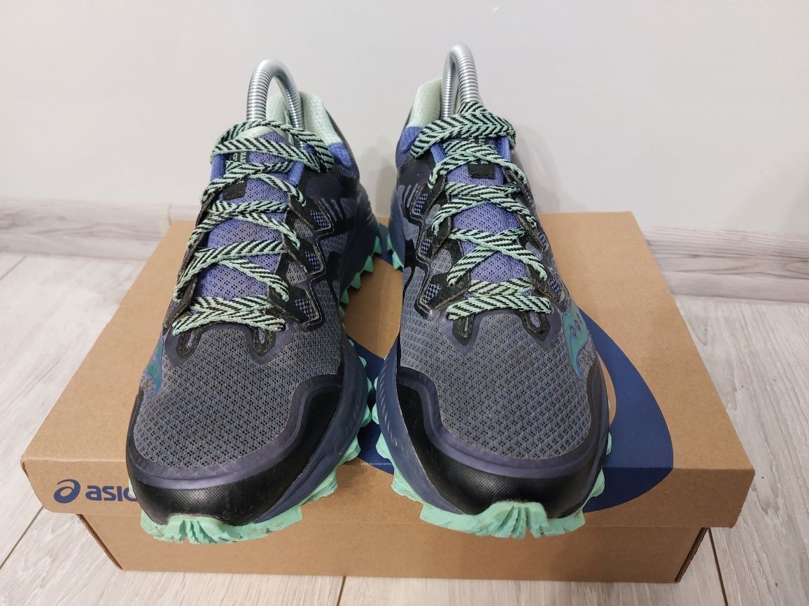 Buty damskie do biegania Saucony Peregrine rozmiar 40,5.