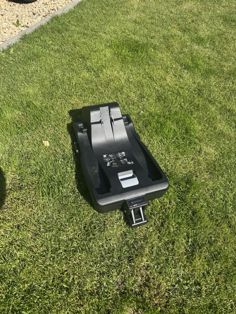 Fotelik plus Baza Avionaut Cosmo