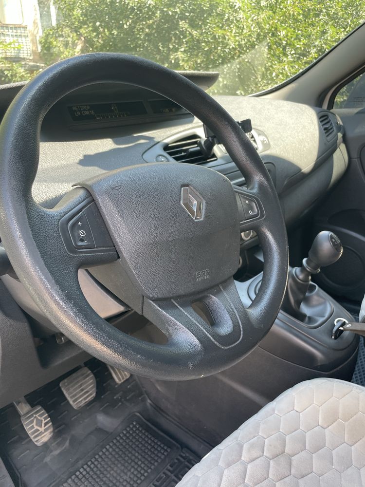 Renault megane scenik реномеган сценік