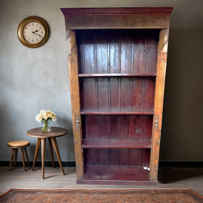 Regał indyjski na książki z drewna mango.