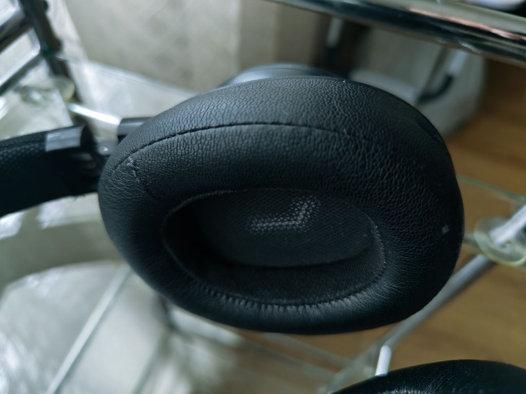 Навушники JBL E55bt