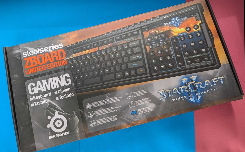 Нова вінтажна ігрова клавіатура SteelSeries StarCraft II Limited