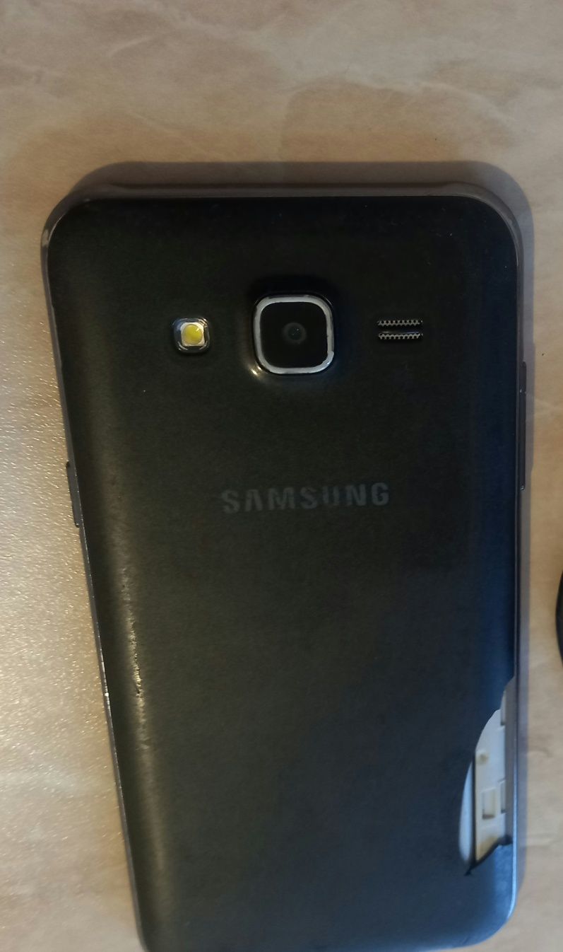 Продам Samsung j 500h