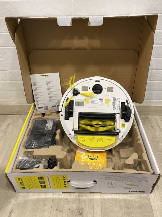 Робот-пылесос KARCHER RC 3 Premium