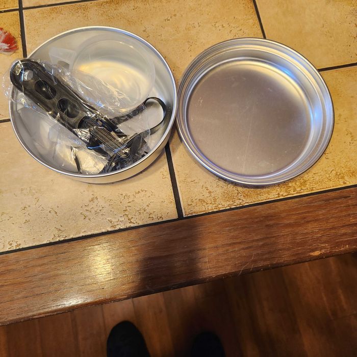 Cao aluminiowy zestaw naczyń kempingowych składany