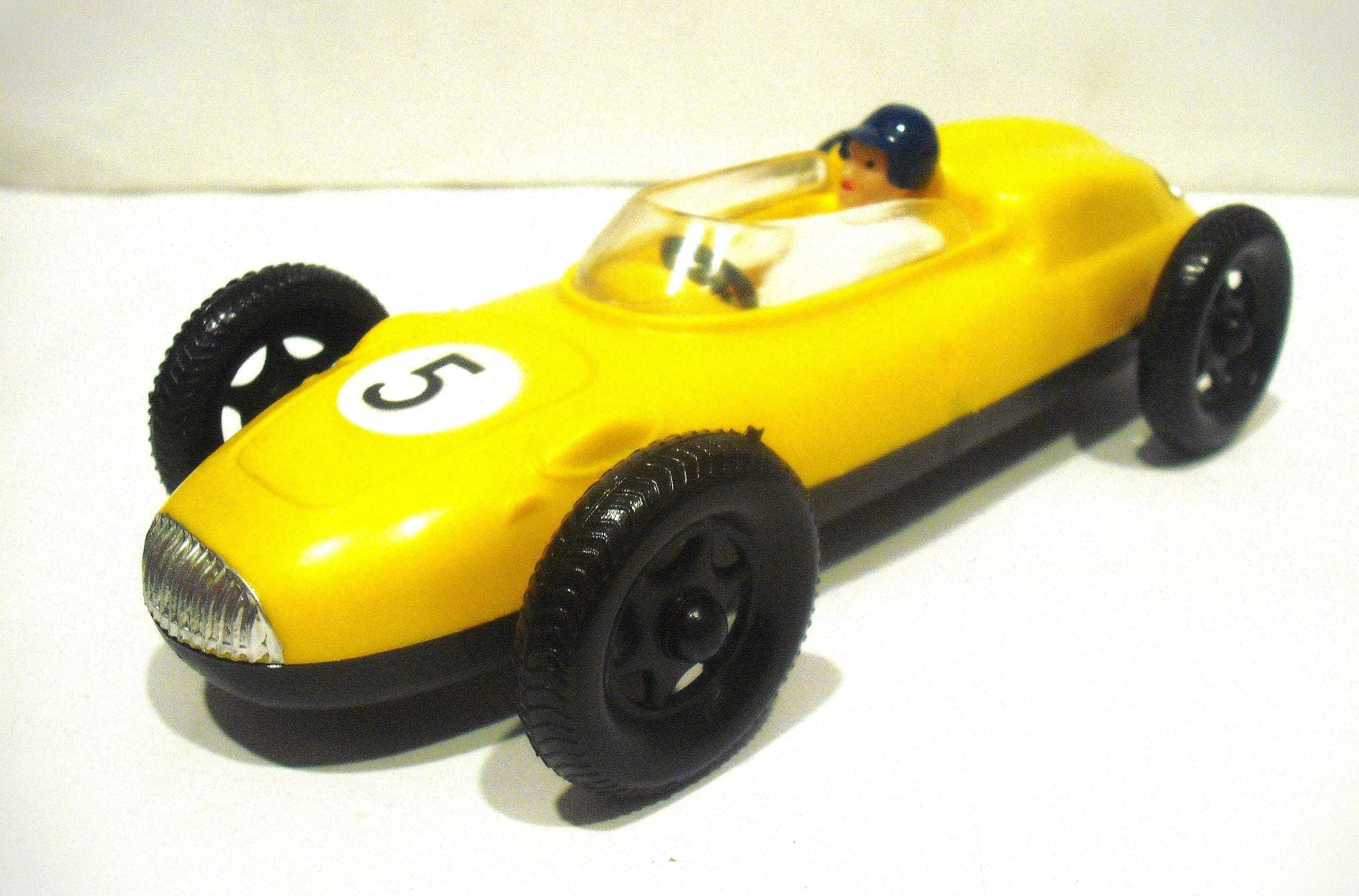 PEPE - carro de corrida grande - personalizado
