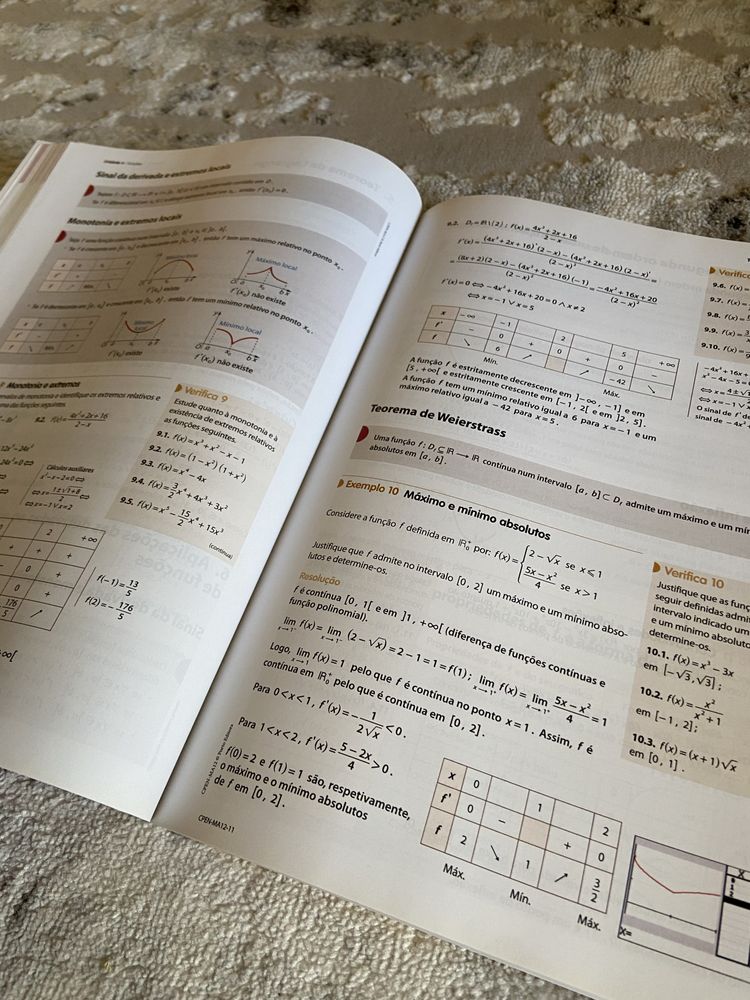 Livro Preparação para exame Matematica A